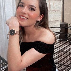 Meet your Posher, Grecia